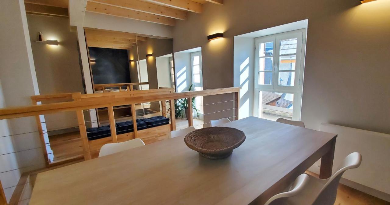 L'Hivernet, Grand Triplex Neuf Au Coeur D'Embrun Acces Facile Bagian luar foto